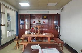 易币付钱包钢材有限公司宽敞办公室